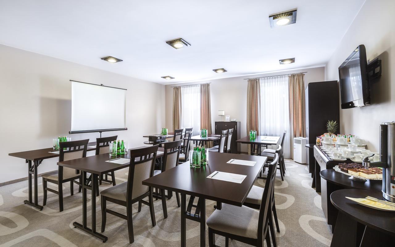 Hotel Picaro Krasnik Dolny Boleslawiec  Exterior foto